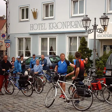 Kronprinz Otel 3*