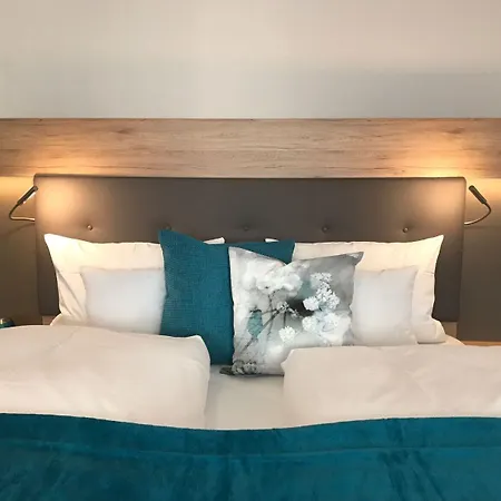 Hotel Kronprinz 3*