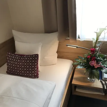 Kronprinz Otel Kulmbach